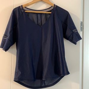Navy blue lululemon mesh top